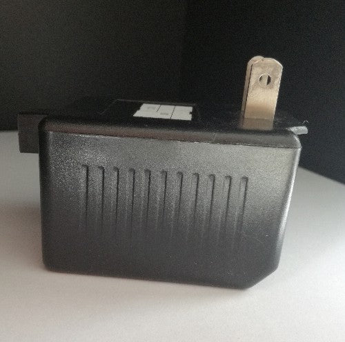 Steckertrafo 12V 60VA US Version 120V primär