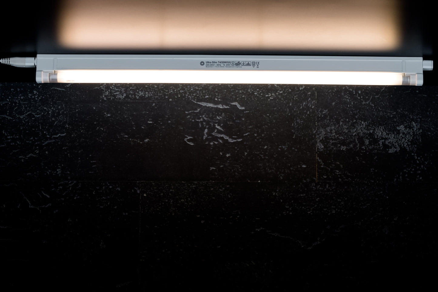 Ultra Slim Weiß 12W Unterbauleuchte von Starlicht