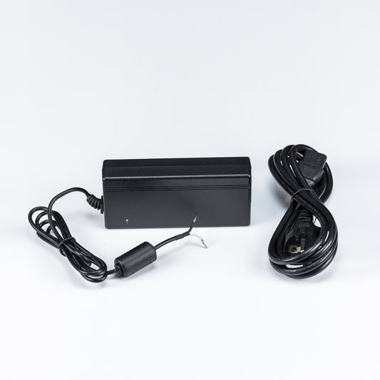 Deskop Led Trafo 80W 12V  6.6 A mit Schukostecker Netzteil