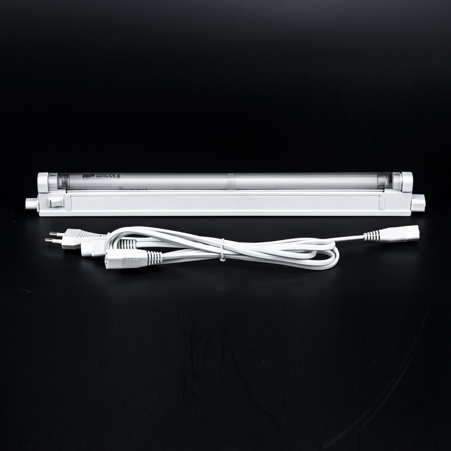 Ultra Slim Weiß 8W Unterbauleuchte von Starlicht